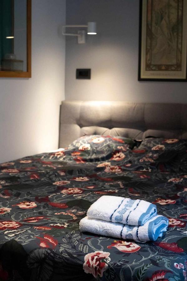 Tiramola Apartment ชิเบนิก ภายนอก รูปภาพ